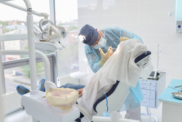 Best Emergency Dental Extractions in Oquawka, IL